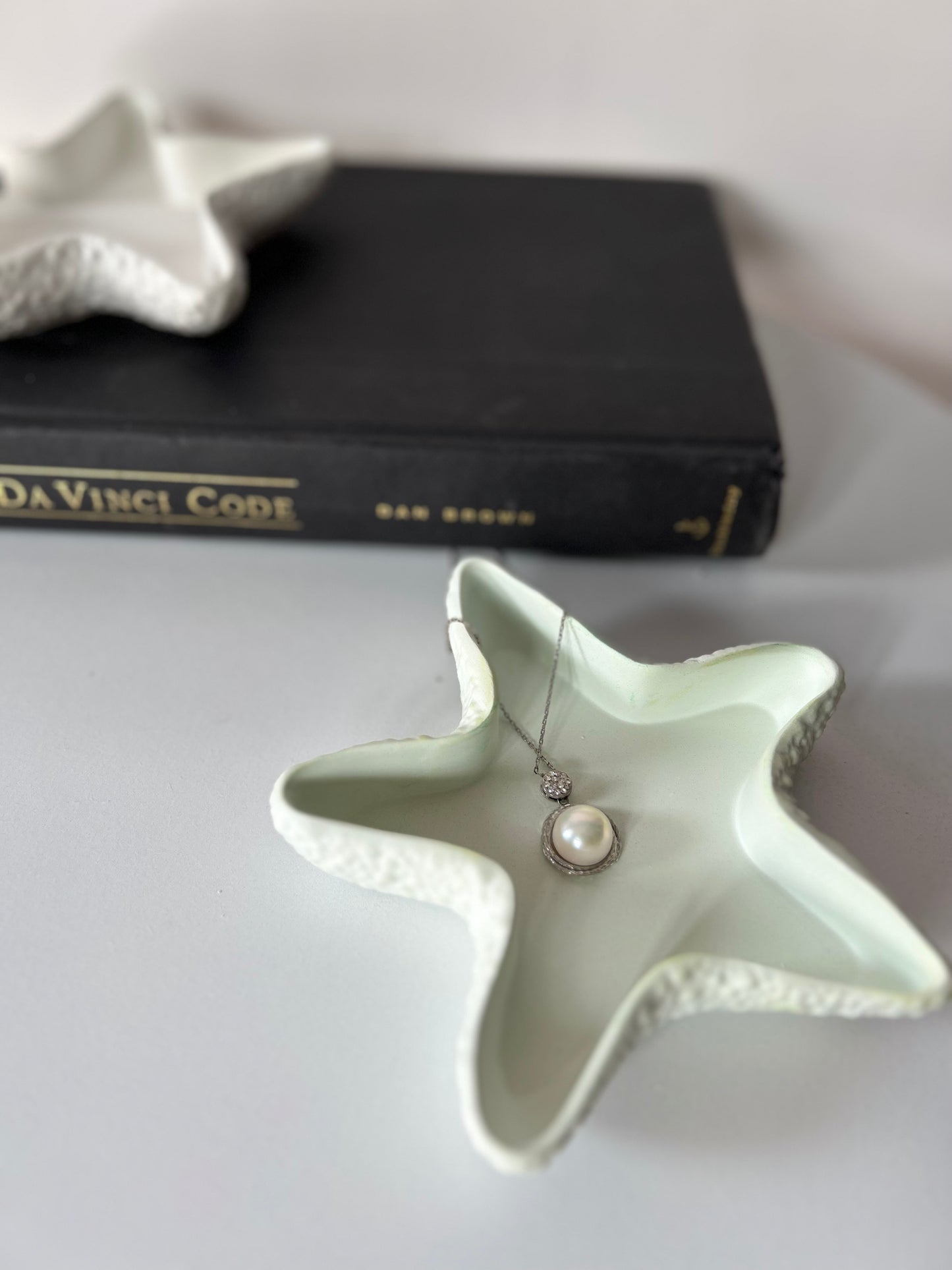 Star shell tray