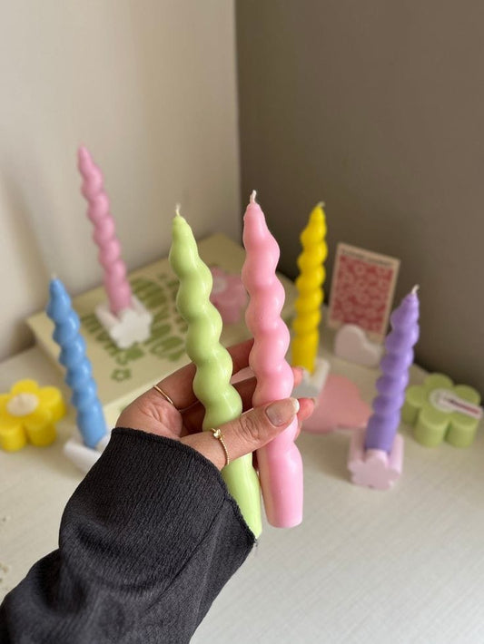 Spiral candlestick