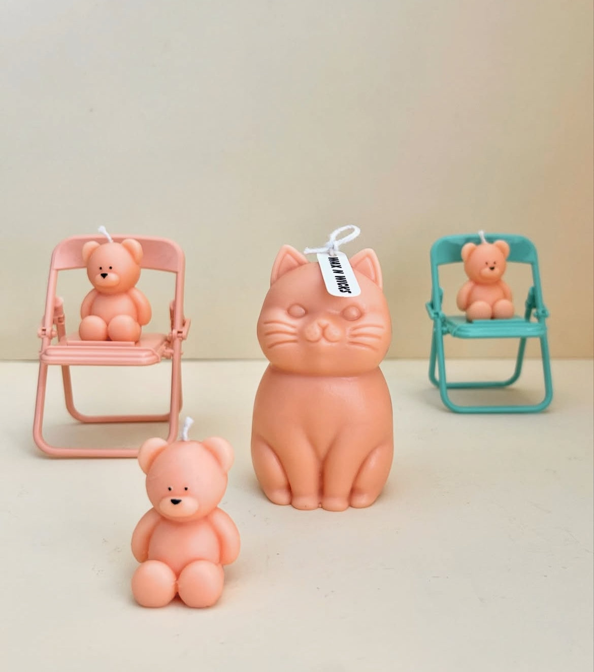 Cat candle