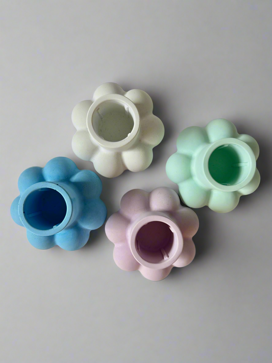 Bubble candlestick holder