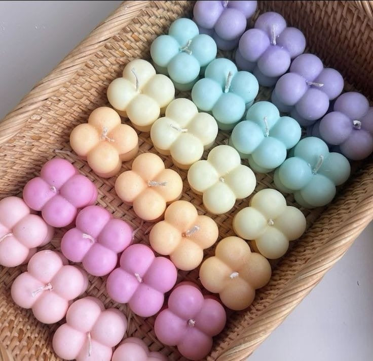 Mini bubble candle