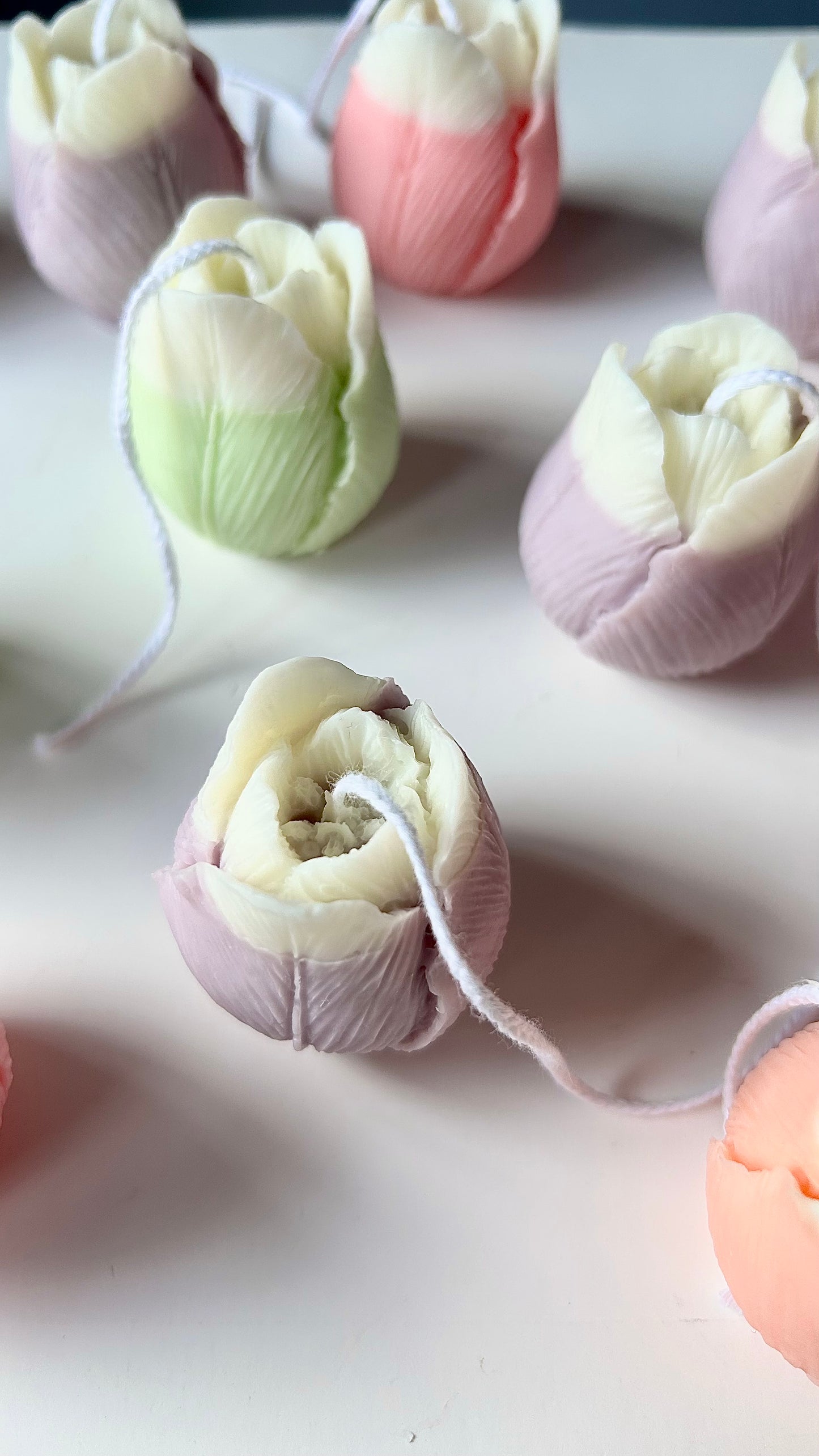 Tulip candle